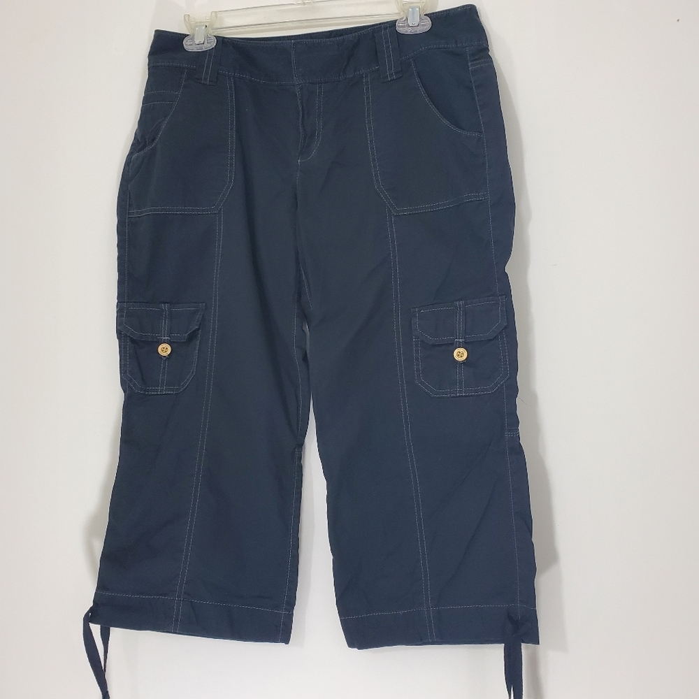 Express Cargo Capris with Pockets, Size 8